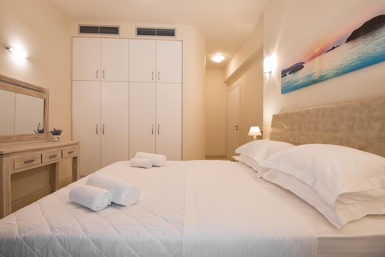 Villa Emerald Porto Heli Esterno foto
