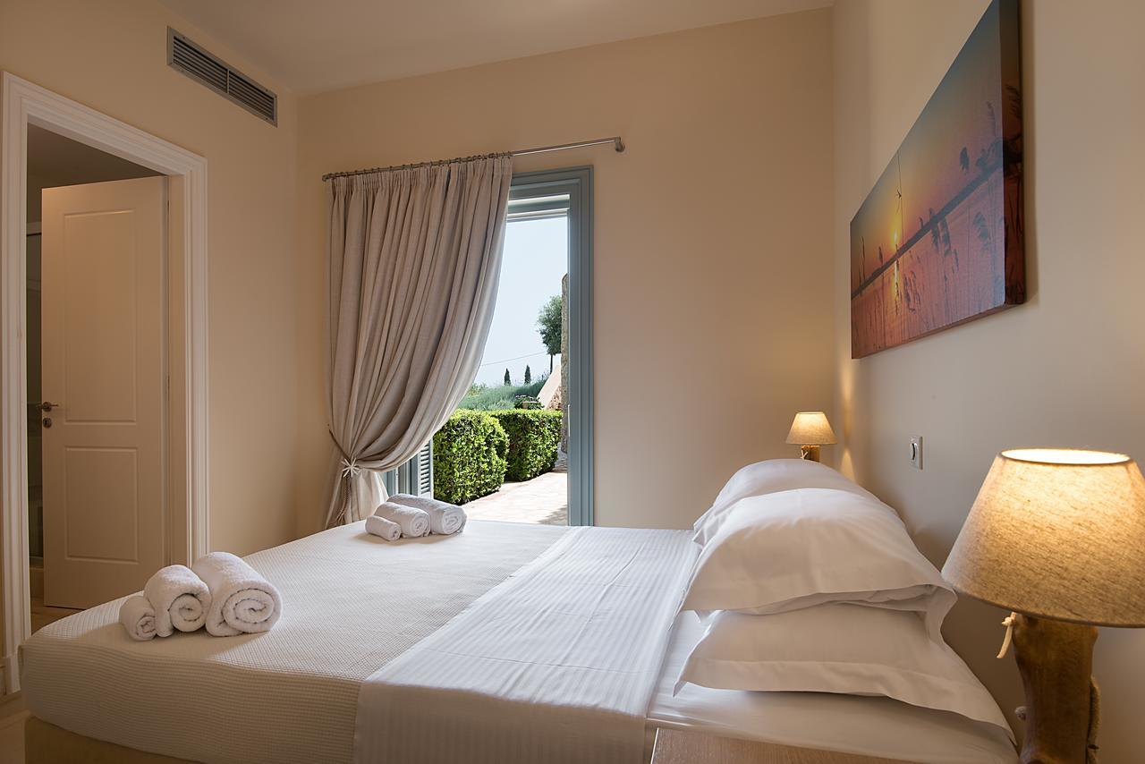 Villa Emerald Porto Heli Esterno foto